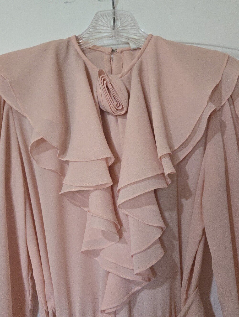 Vintage 1960s? Union Made Pink Ruffle Flower Front Tie-Waist Dress, SIZE S? - Picture 6 of 16